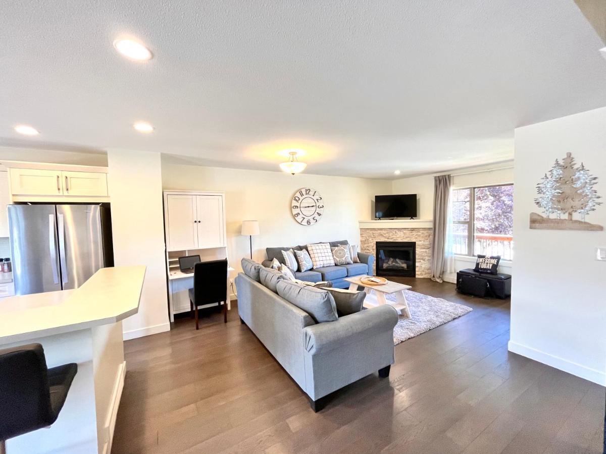Perfect Base Invermere 3Bd Townhouse Mt Views With Garage Exterior photo